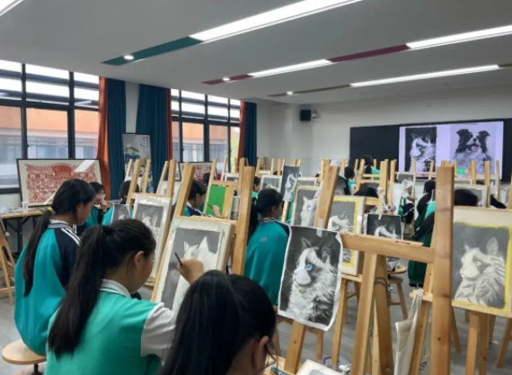 家长对教育质量越来越好家长的教育理念正发生着底子改变